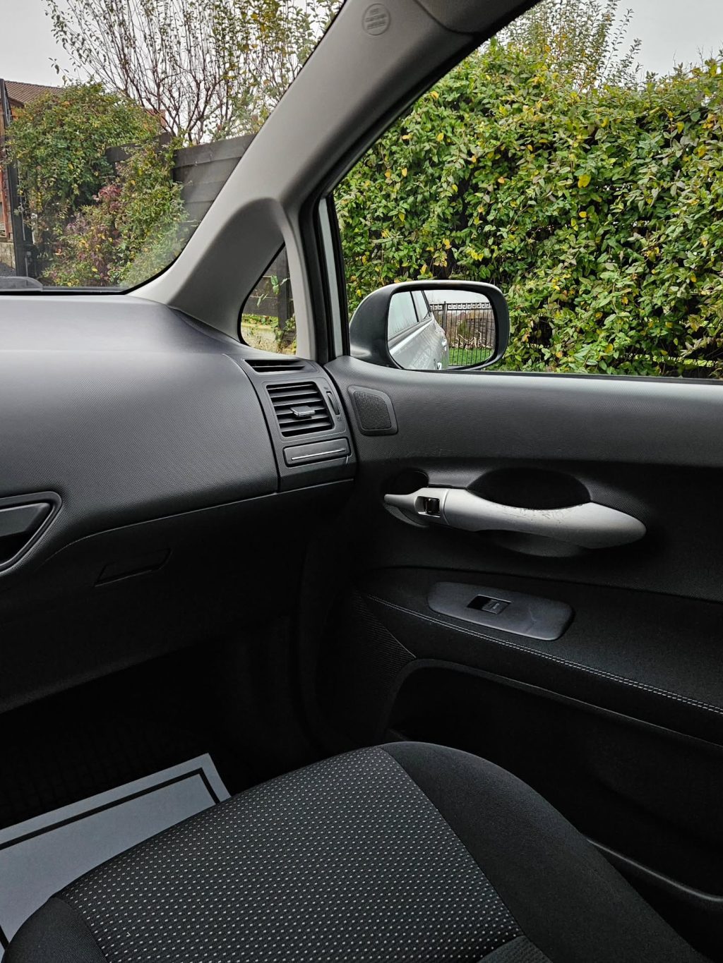 Instagram post from zeusdetailingauto. This post is in position 4.