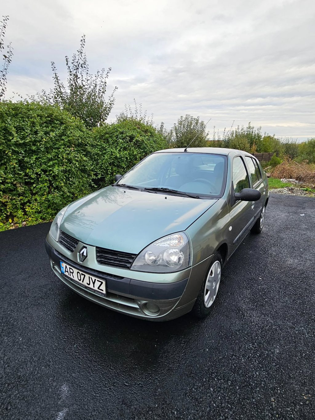 Instagram post from zeusdetailingauto. This post is in position 0.