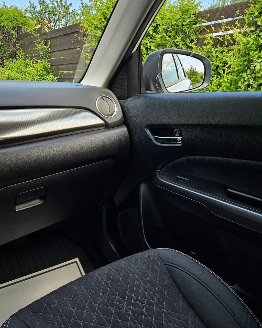 Instagram post from zeusdetailingauto. This post is in position 6.