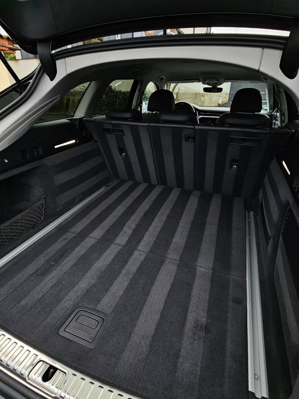 Instagram post from zeusdetailingauto. This post is in position 8.