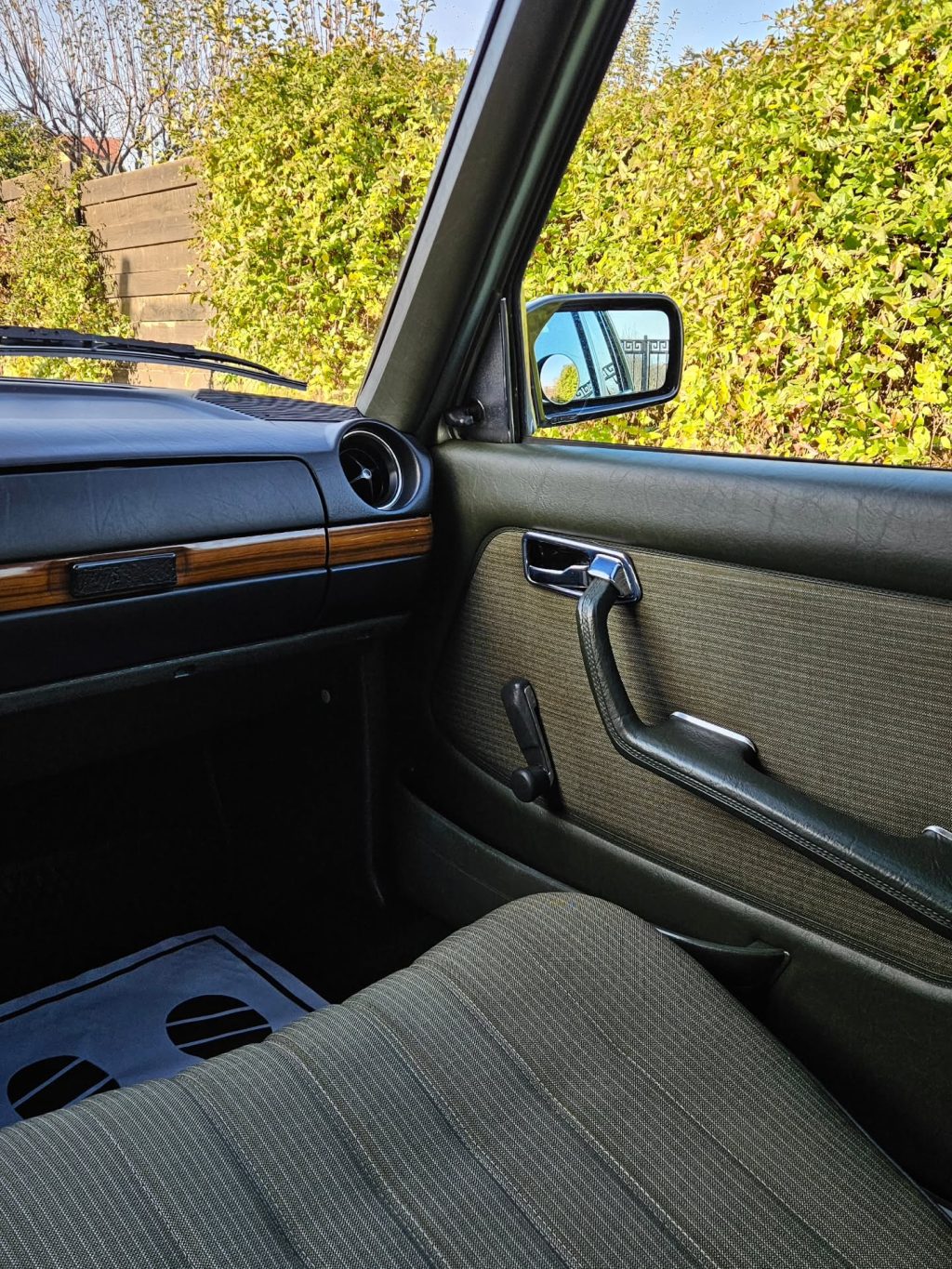 Instagram post from zeusdetailingauto. This post is in position 3.