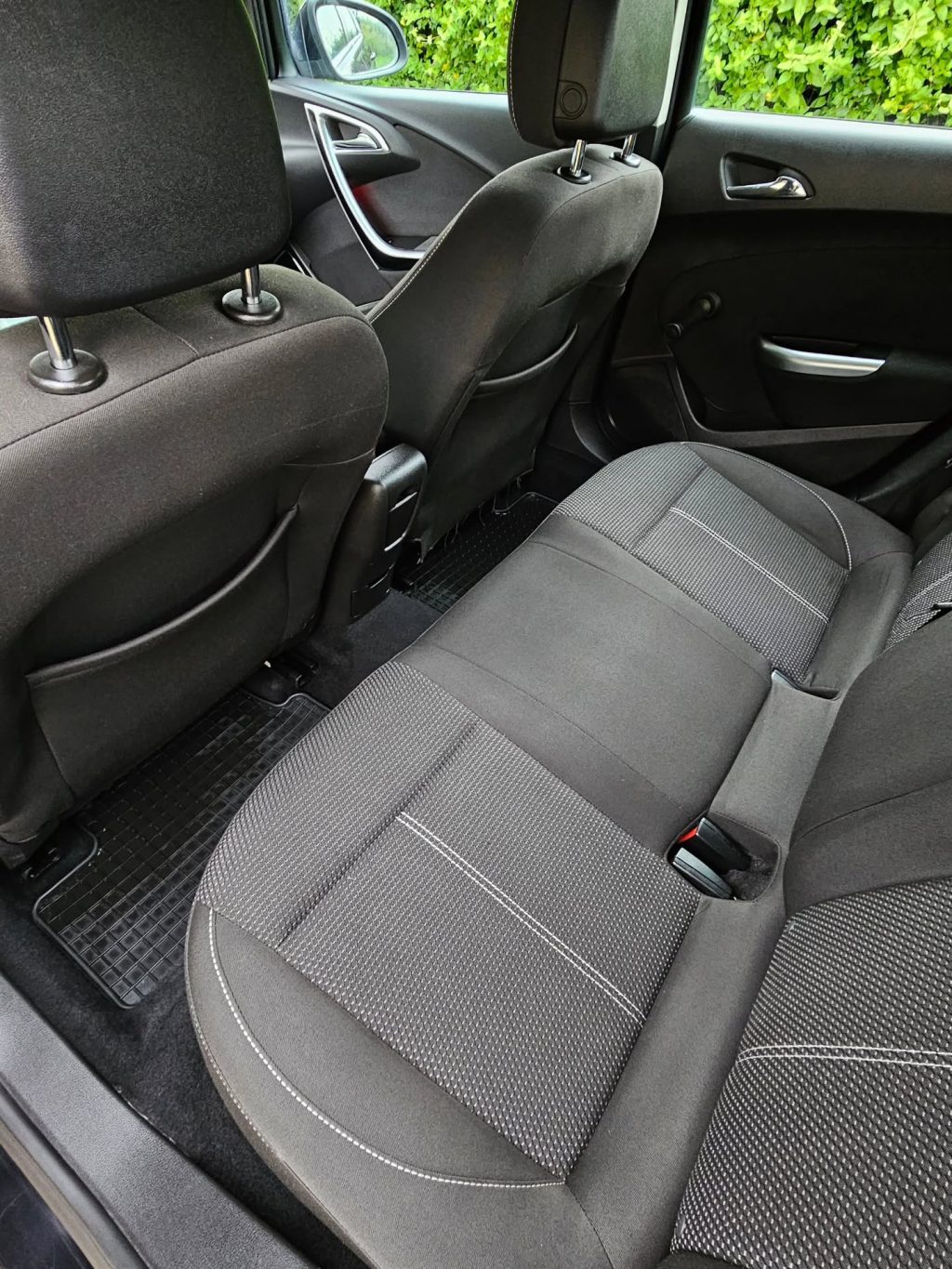 Instagram post from zeusdetailingauto. This post is in position 9.