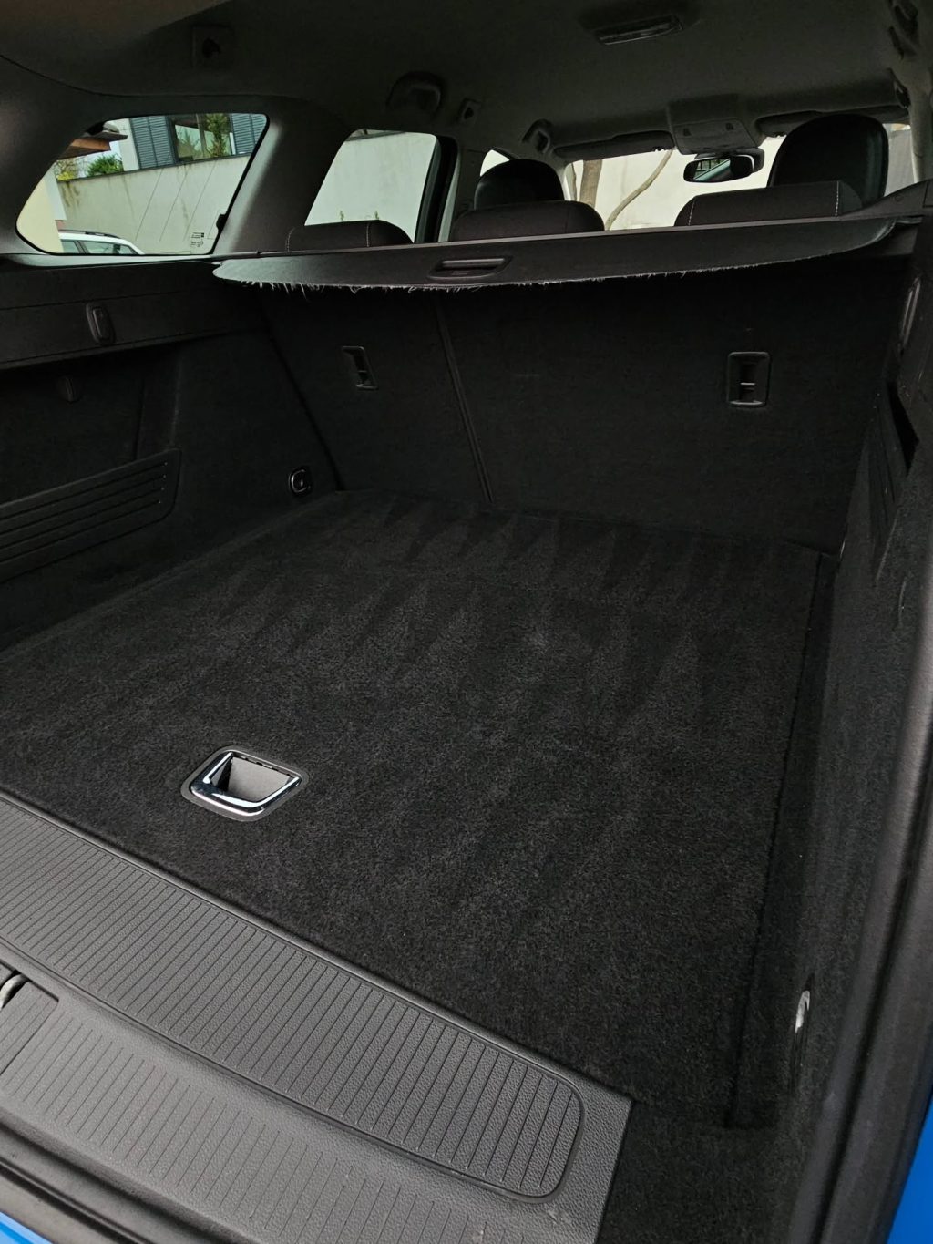 Instagram post from zeusdetailingauto. This post is in position 5.