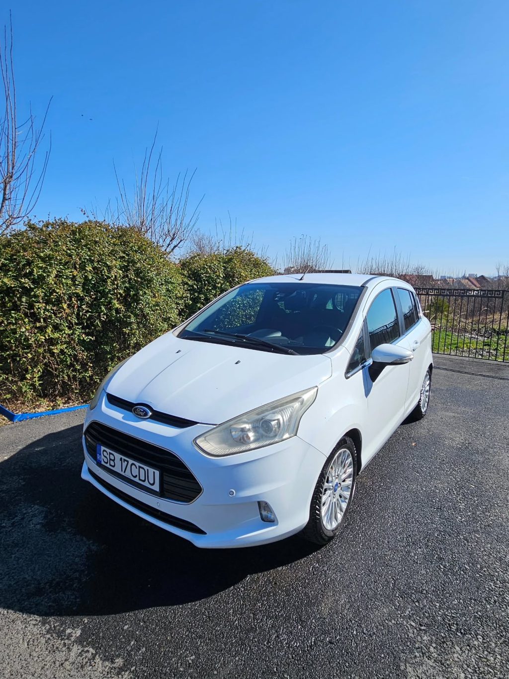 Instagram post from zeusdetailingauto. This post is in position 0.