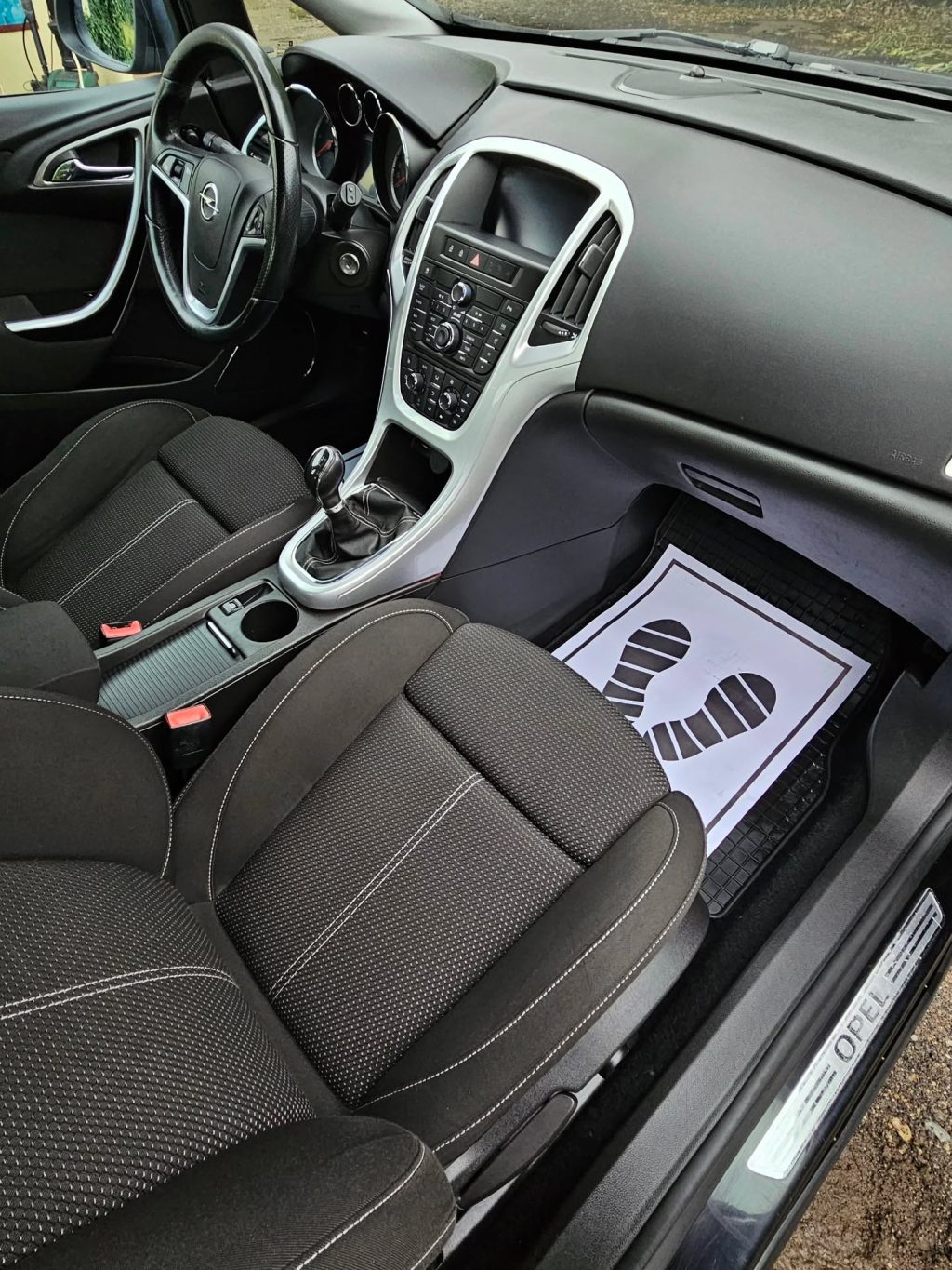 Instagram post from zeusdetailingauto. This post is in position 5.