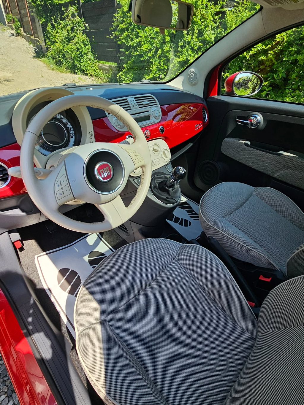 Instagram post from zeusdetailingauto. This post is in position 1.